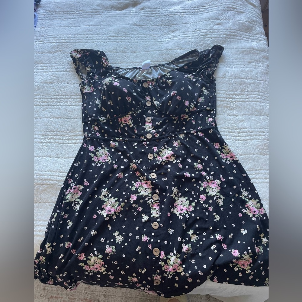 No Boundaries black floral dress size XXL